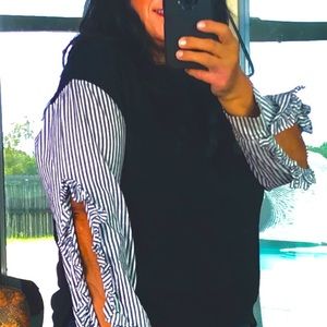 Black White Stripe Unique Split  Sleeve Top with black knit Middle Size  Large